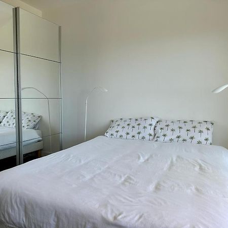 Bel Appartement Avec Vue Mer Villeneuve-Loubet Esterno foto